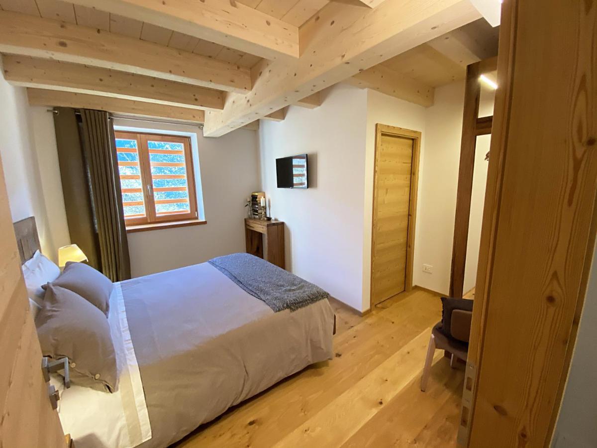 B & B Chalet Plan Strembo Екстериор снимка